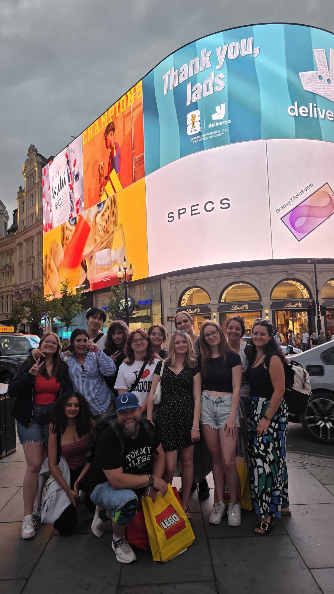 instagram post London calling ...Ende 