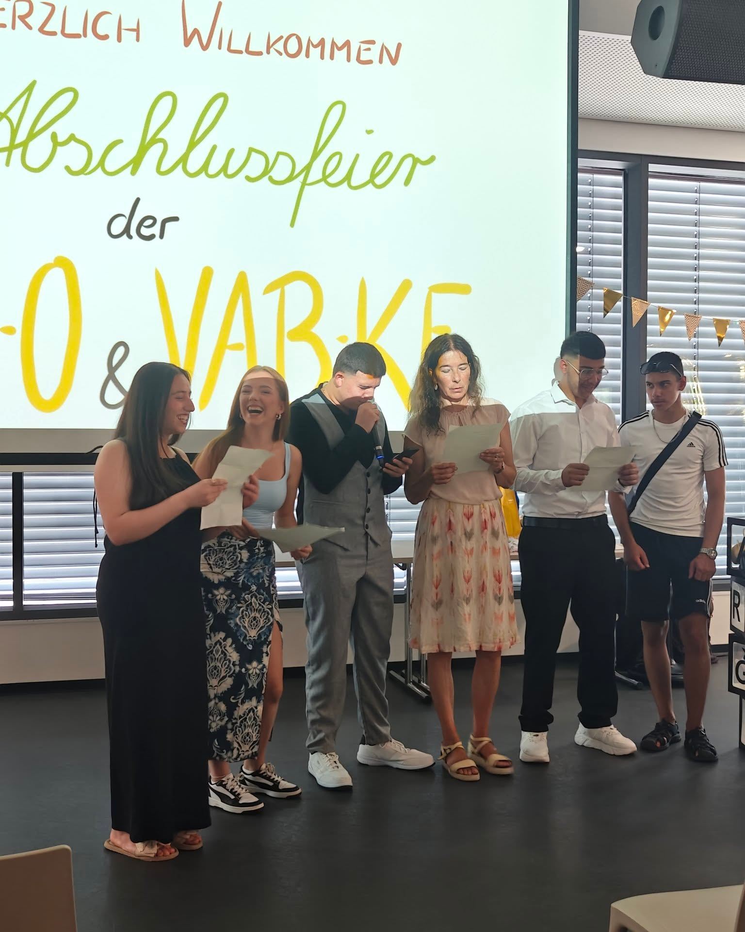 instagram post 🎓 Geschafft! Abschlussfei