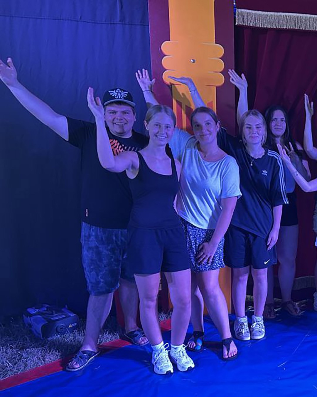 instagram post Zirkusprojekt

In der ver