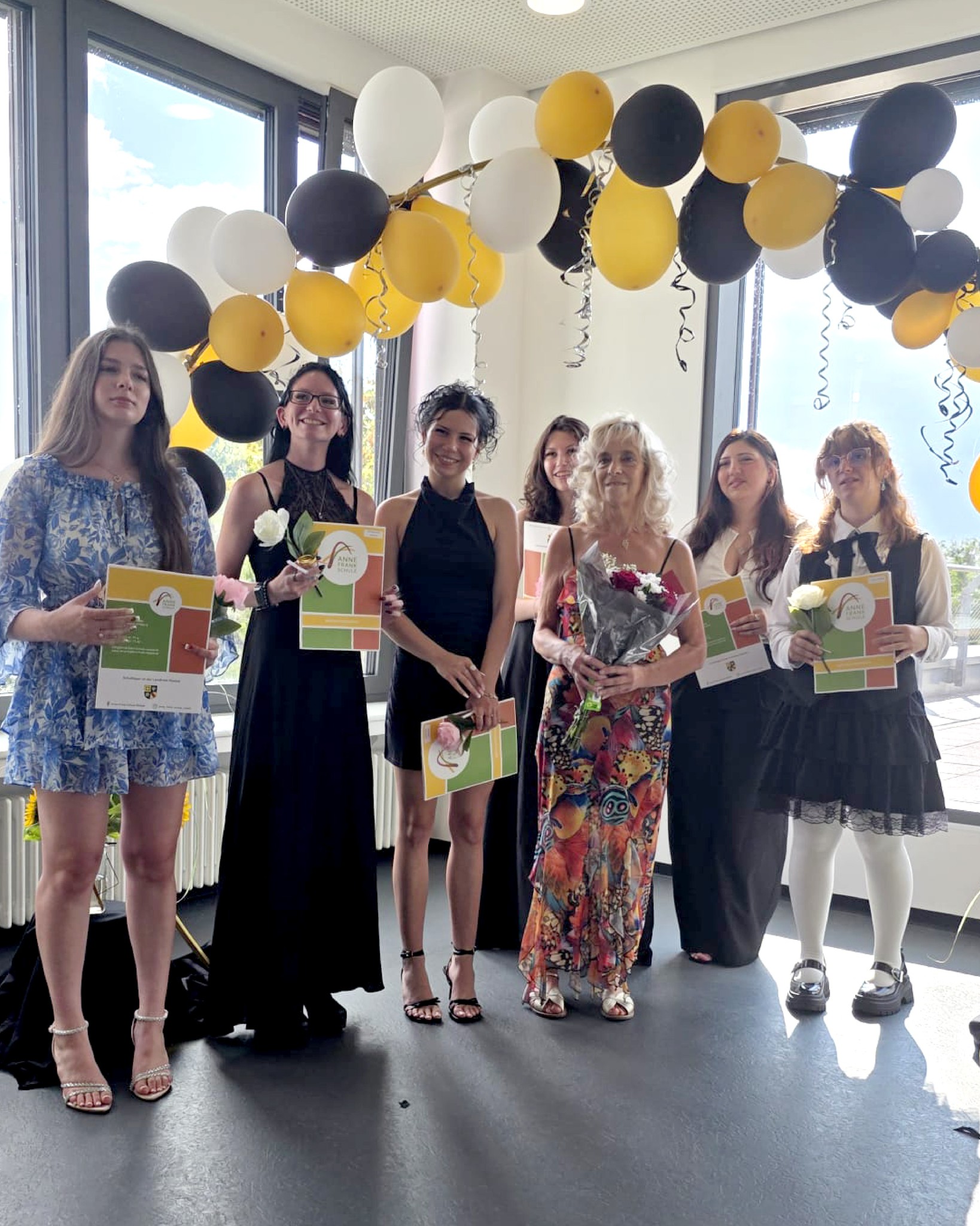 instagram post 🎓 Abschlussfeier der 2BFS