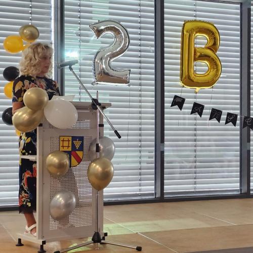 Zeugnisübergabe der Zweijährigen Berufsfachschule