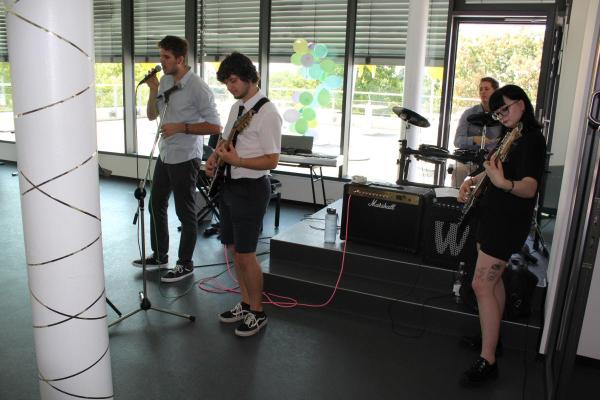 Musikalische Mitgestaltung der Feier durch SchülerInnen