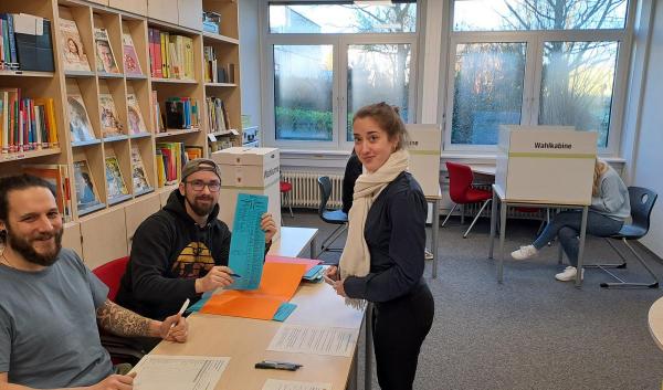 Ausgabe des Wahlzettels